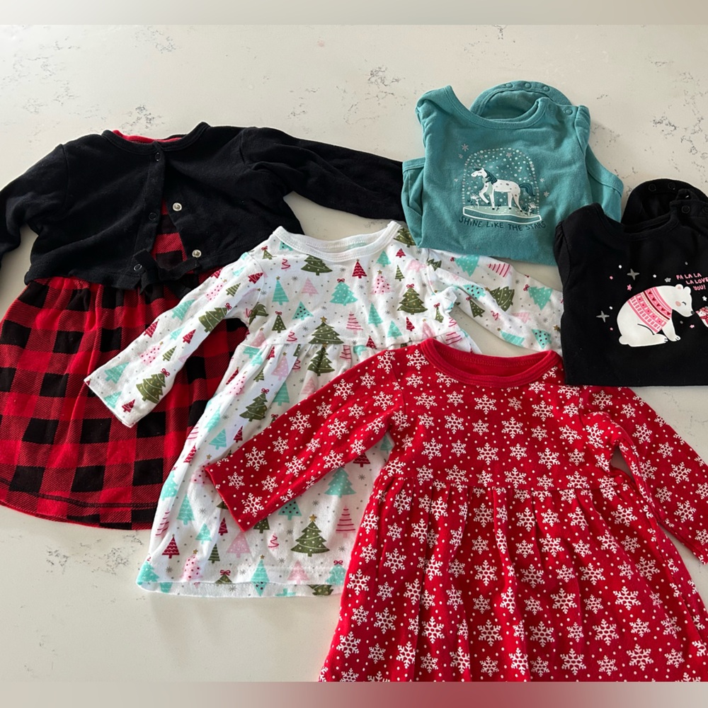 Baby Girl Holiday Bundle! 🎄🎅 Size 12 months